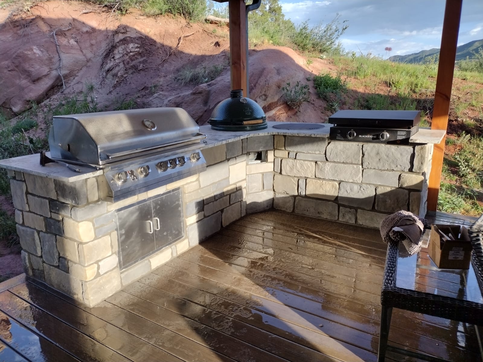 Outdoor accent masonry project